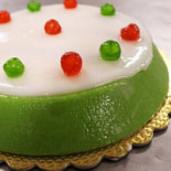 La Delizia Pasticcerie food