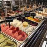 Tutto Gelato food
