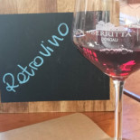 Retrovino Nourriture