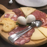 Zahir Comida