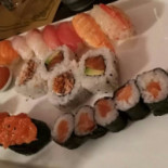 Amico Sushi Comida