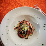 Luna Blu food