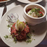 Zum Lustigen Krokodil food