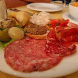 La Zambra food