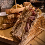 Caputost food