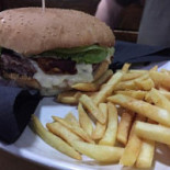 Sunset Saloon Comida