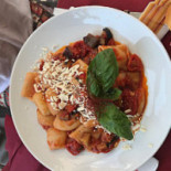 Lo Spuntino food