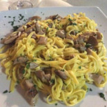 Jolly Pizzeria Nourriture