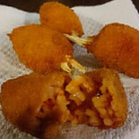 Pizzingrillo Nourriture