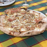Luna Rossa Comida