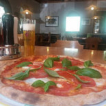 Pizzeria Bruckenwirt Comida