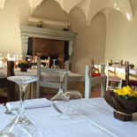 Leon D'oro food