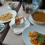 Tuyo Cafe Nourriture