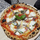 Bibliopizza Nourriture
