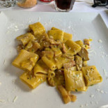 Laquolina food