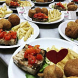 Girarrosto Izzo Chicken E Chips Nourriture