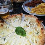In Pizza E Burger Comida