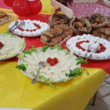 Ladies Cafe Nourriture