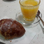 Pasticceria Modernissima Di Tiraforti Giovanni E C. food