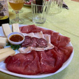 Lo Spaccio Della Latteria Di Chiuro Nourriture