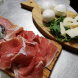La Tana Del Lupo food