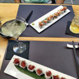 Tegami Sushi Bar Dentro