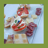 Cantun D'amis Nourriture