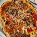 Ristorante Bar Pizzeria L'agrumeto Comida