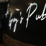 Grey’s Pub Restaurant Lounge Bar food