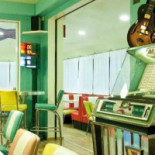 Rens Rose Saloon Dentro