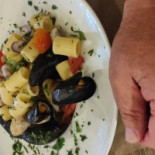 Le Caveau Bistrot Dentro