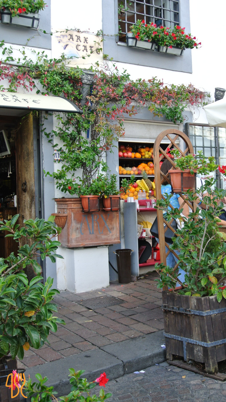 Arx Cafe' Extérieur