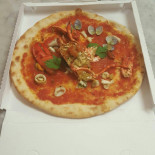 Si Pizza E Si Va Di Bragazzin Roberta C. food