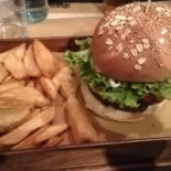 Yokelz Plan B Pub Comida