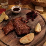 Assirto Comida