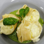 Mon'e Banco E Cucina Nourriture