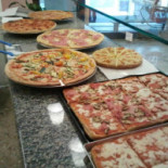 Punto Pizza food