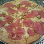 Punto Pizza food