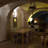 Chi Va Piano Comida