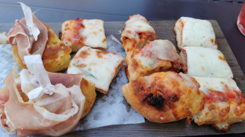 Pancafe Cavaleri food