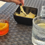 Minimal Aperitif Lounge food