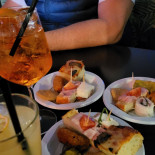 Aguadecoco Comida