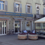 Antico Caffe Rosmini Extérieur