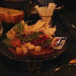 Strondin Pub Vik Cibo