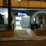 Iburger Outside