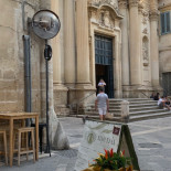 Re Mida À l'intérieur