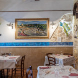 Tavernetta Da Piero inside