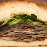 Io Eat&greet Nourriture