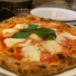 Pizzeria Pan Pan food