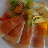 Montebuoni food